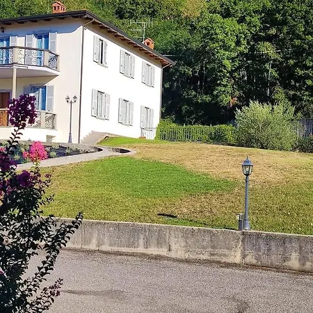 Luxury Private Lunigiana Vila *